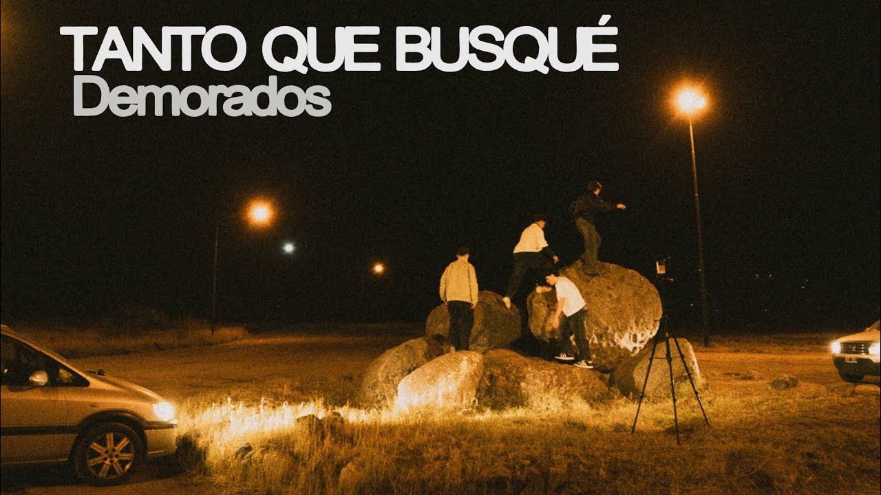 Fotograma del video de Demorados - Tanto Que Busqué (Visualizer), de Demorados